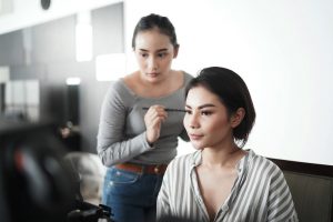 Jasa Make Up Surabaya Pilihan Tepat Untuk Tampil Sempurna